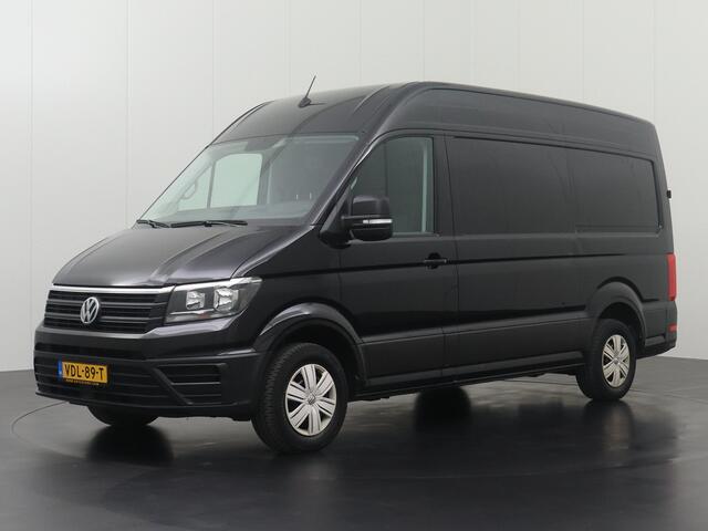 Volkswagen CRAFTER 2.0TDI 140PK DSG Automaat L3H3 | Laadklep | Laadlift | Navigatie | Camera | 3-Persoons | Airco | Cruise | Betimmering
