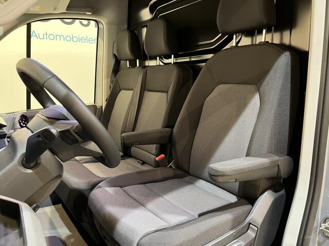 Volkswagen CRAFTER 2.0 TDI L3H2 140 PK Automaat / Euro 6 / Airco / Cruise Control / PDC / CarPlay / 3-Zits / NIEUWSTE MODEL / 1.400 KM !!