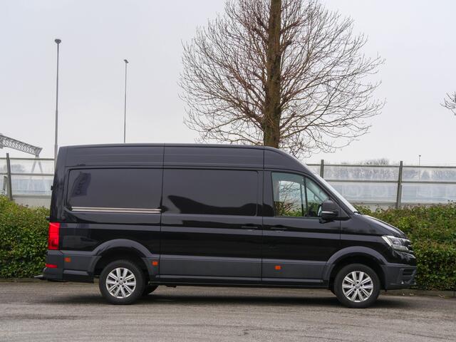 Volkswagen CRAFTER 30 2.0 TDI 140PK L3H3 Comfortline | NAVIGATIE | TREKHAAK | CAMERA |