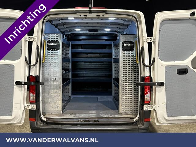 Volkswagen CRAFTER 2.0 TDI 141pk L3H2 L2H1 inrichting Euro6 Airco | Camera | Apple Carplay | Android Auto | Parkeersensoren Bijrijdersbank, 3000kg trekvermogen