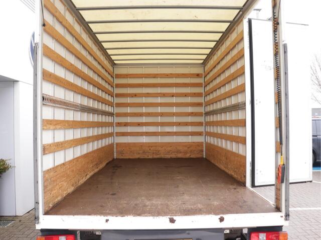 Volkswagen CRAFTER 35 2.0 TDI 140pk L4 Trendline Bakwagen | Dhollandia laadklep | Cruise control | Airco | Bijrijdersbank |