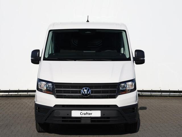 Volkswagen CRAFTER 35 2.0 TDI 164pk L3H2 RWD | 3500 kg Trekgewicht | Camera | Cruise control | Bijrijdersbank | Navigatie via app-connect |