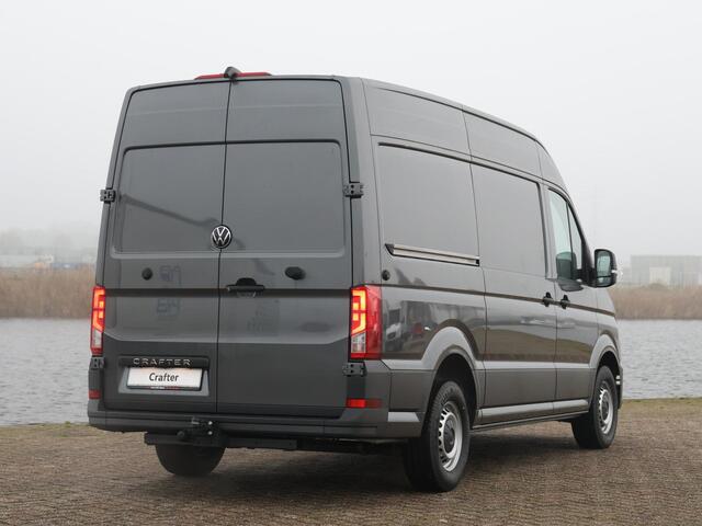 Volkswagen CRAFTER 30 2.0 TDI 140PK L3H3 Trendline | Nieuw model | Airco | Cruise Control | PDC | Camera | Navigatie | 2 Stoelen | Trekhaak |