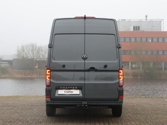 Volkswagen CRAFTER 30 2.0 TDI 140PK L3H3 Trendline | Nieuw model | Airco | Cruise Control | PDC | Camera | Navigatie | 2 Stoelen | Trekhaak |