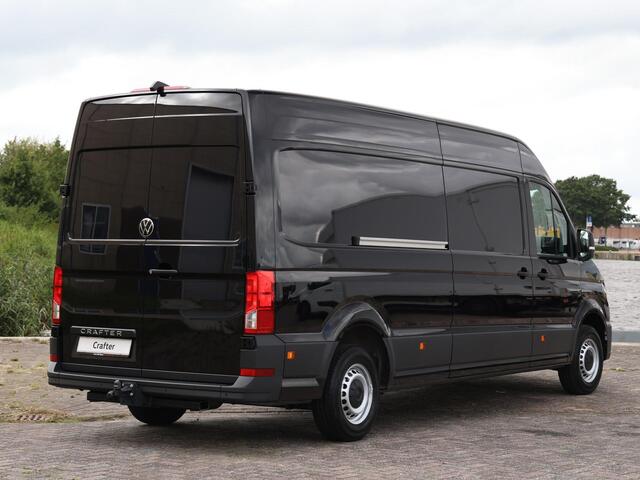 Volkswagen CRAFTER 35 2.0 TDI 140PK L4H3 Trendline | Nieuw model | Airco | Cruise Control | Navi via App-connect | Camera | Bijrijdersbank | Trekhaak |