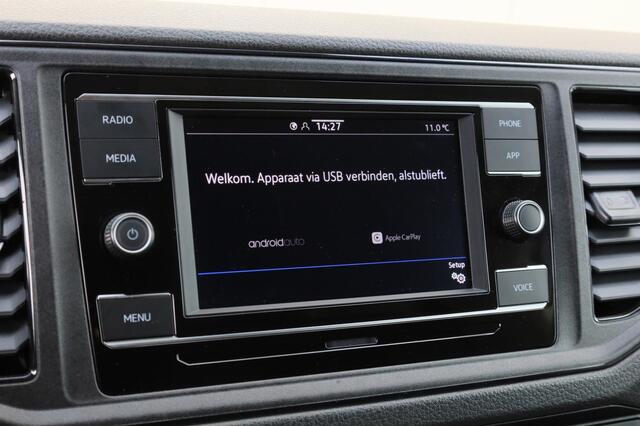 Volkswagen CRAFTER 30 2.0 TDI 140 PK L3H3 Comfortline | Trekhaak | 3-zits | Camera | Luchtgeveerde bestuurdersstoel | Cruise Control