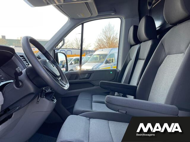 Volkswagen CRAFTER 35 2.0 140pk L3H3 3.140 Airco Cruise Camera Sensoren CarPlay Bijrijdersbank Ergo-Stoel Bluetooth Laadruimtebekleding 12V SideLights InstapBumper