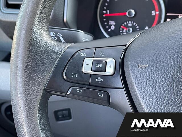Volkswagen CRAFTER 35 2.0 140pk L3H3 3.140 Airco Cruise Camera Sensoren CarPlay Bijrijdersbank Ergo-Stoel Bluetooth Laadruimtebekleding 12V SideLights InstapBumper