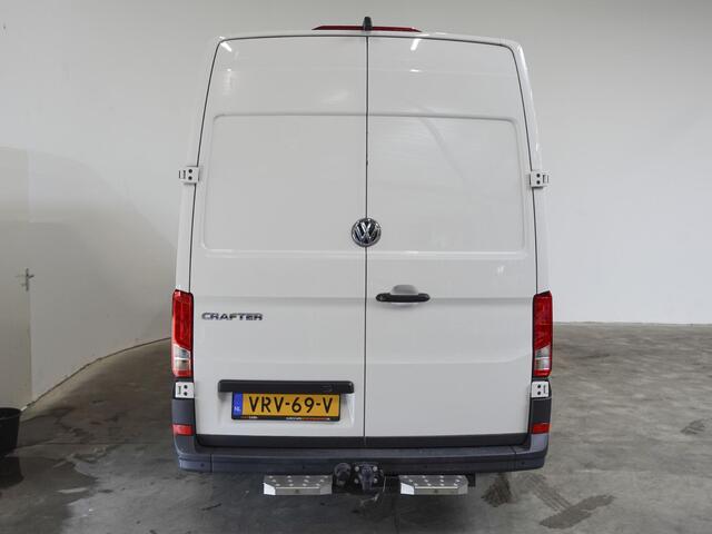 Volkswagen CRAFTER 102pk L3H3/ L2H2 Highline Volkswagen Crafter 102pk L3H3 Highline Airco Navi Cruise Camera Trekhaak