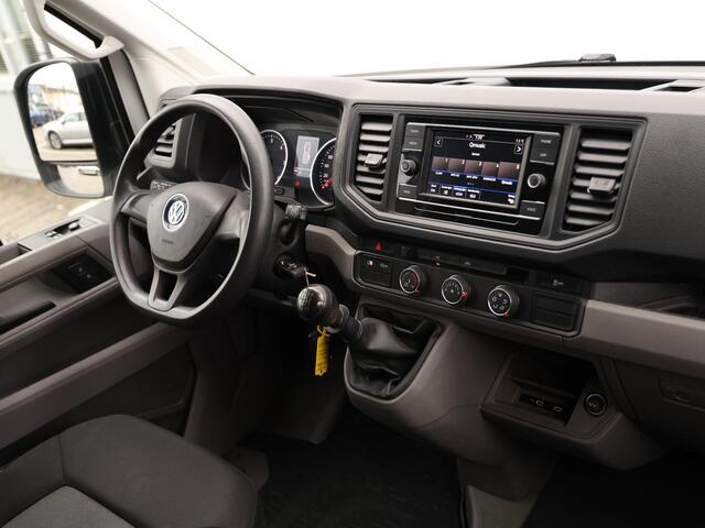 Volkswagen CRAFTER 30 2.0 TDI 102PK L3H2 Economy Business | Airco | Cruise | Navigatie via app-connect | Trekhaak | Bijrijdersbank |