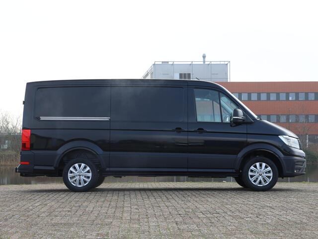 Volkswagen CRAFTER Bedrijfswagens Exclusive L3 2.0 TDI EU6 103 kW (140 pk) GVW 3.5T | Nieuw model | ACC | LED | Navigatie | 17 Inch | Trekhaak | ECC | Digital cockpit |