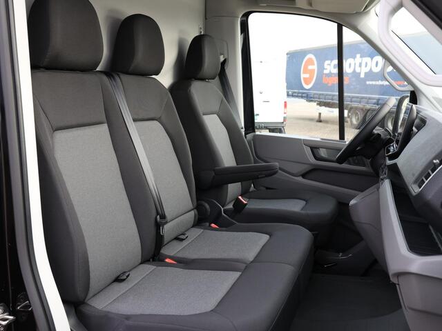 Volkswagen CRAFTER Bedrijfswagens Exclusive L3 2.0 TDI EU6 103 kW (140 pk) GVW 3.5T | Nieuw model | ACC | LED | Navigatie | 17 Inch | Trekhaak | ECC | Digital cockpit |