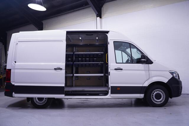 Volkswagen CRAFTER 2.0 TDI 140 pk DSG Aut. L3H3 Navi, Camera Sortimo Kasten Laadruimte, PDC V+A, Airco, 3-Zits