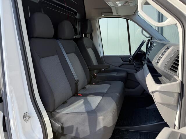 Volkswagen CRAFTER 2.0 TDI 140 PK Comfortline / L3H3 / AIRCO / CRUISE / SORTIMO INRICHTING / PDC / 3-ZITS / 3000 KG AHG