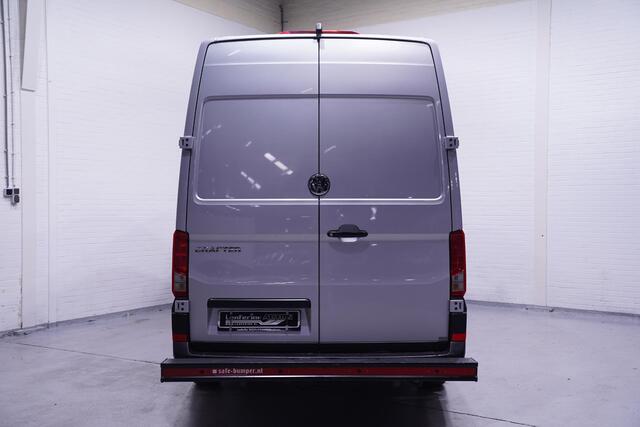 Volkswagen CRAFTER 2.0 TDI 140 pk DSG Aut. L3H3 Highline Navi Camera, Airco, Cruise Control, PDC V+A, 3-Zits