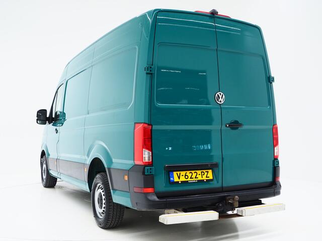 Volkswagen CRAFTER 35 2.0 TDI L3H3 | Carplay | Gev. Stoel | Cruise | DAB | PDC | Trekhaak