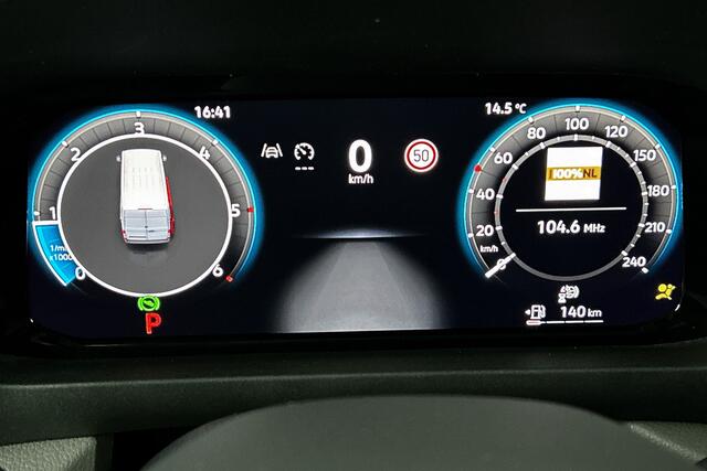 Volkswagen CRAFTER 2.0 TDI L3H3 177PK DSG | Nieuw model | Adaptief cruise control | Lederen bekleding | Parkeersensoren | LED koplampen