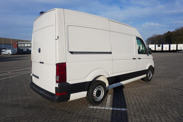 Volkswagen CRAFTER 35 2.0 TDI L3H3 Highline 35 2.0 TDI L3H3 177 PK Aut. Highline, App connect, Cruise control, Alarm