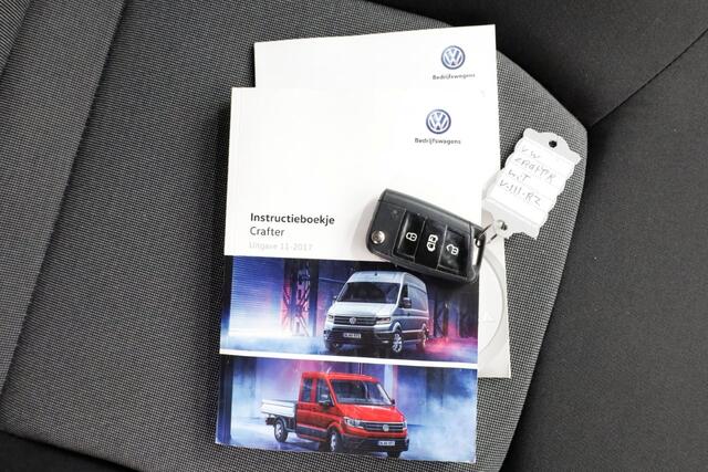 Volkswagen CRAFTER 35 2.0 TDI 140pk L3H3 (L2H2) Highline ACC/Camera Laadklep 500kg 05-2020