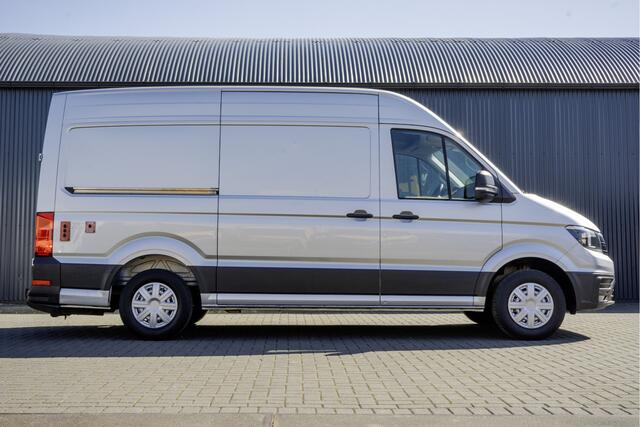 Volkswagen CRAFTER 2.0 TDI L3H3 140pk | Laadklep | Laadlift | Automaat | CarPlay | Camera | PDC | Cruise | Airco | Euro 6
