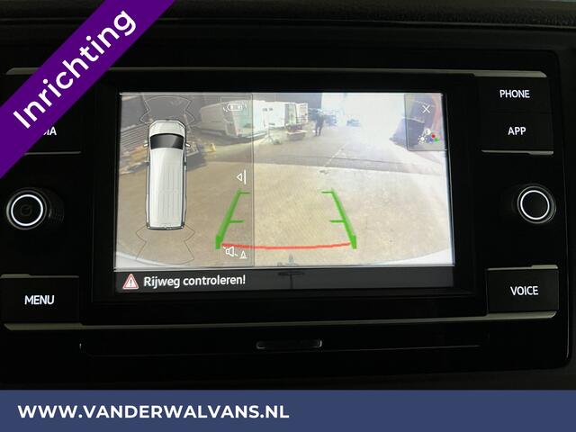 Volkswagen CRAFTER 2.0 TDI 141pk L3H2 L2H1 Inrichting Euro6 Airco | Camera | Apple Carplay | Android Auto, 3000kg Trekhaak, Parkeersensoren, Bijrijdersbank