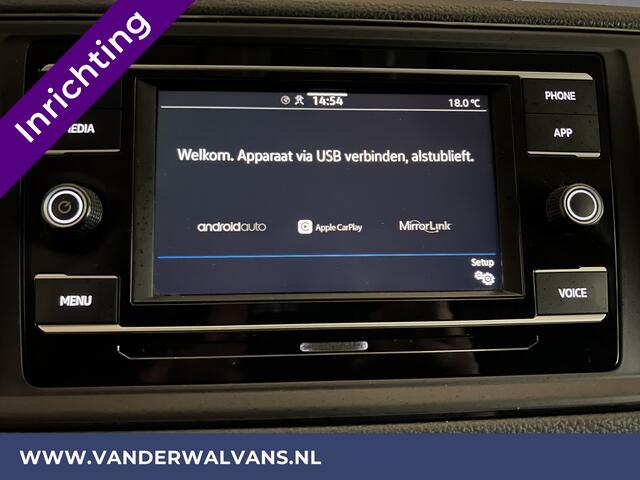 Volkswagen CRAFTER 2.0 TDI 141pk L3H2 L2H1 Inrichting Euro6 Airco | Camera | Apple Carplay | Android Auto, 3000kg Trekhaak, Parkeersensoren, Bijrijdersbank