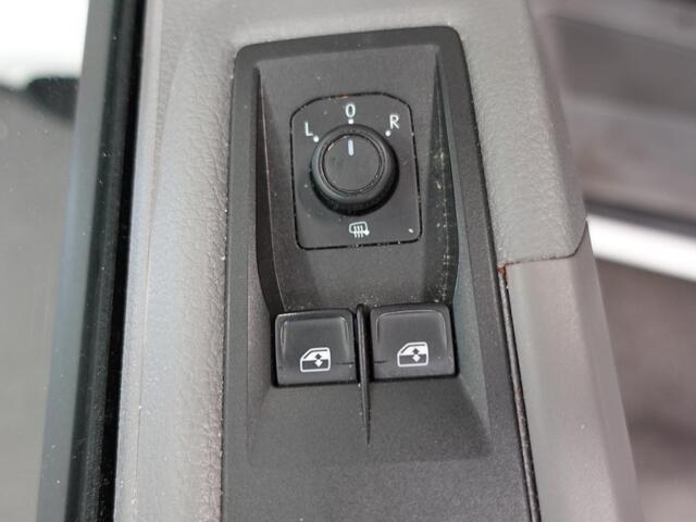 Volkswagen CRAFTER 30 2.0 TDI L3H3 Highline 177PK Automaat Airco Navi Camera Trekhaak