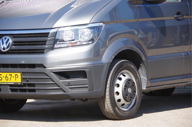 Volkswagen CRAFTER 50 2.0 TDI L3H2 (L2H1) 177PK AUT. 3.5T TREKGEW. DUBBEL LUCHT, CAMERA, NAVI, CRUISE, AIRCO, STOELVERWARMING, DUBBEL LUCHT