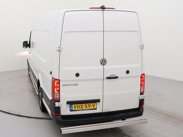 Volkswagen CRAFTER 140PK Automaat L5H3/ L4H2 Camera Apple Carplay Cruise control 2-Zits Airco Parkeersensoren Euro6