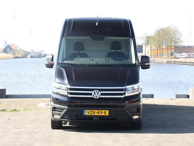 Volkswagen CRAFTER 2.0 TDI 177PK Automaat L3H3 Exclusive 75-Edition | ACC | LED | ErgoComfort Stoel | Climatronic | 2x Schuifdeur | Leder | Camera | Trekhaak | Betimmering |