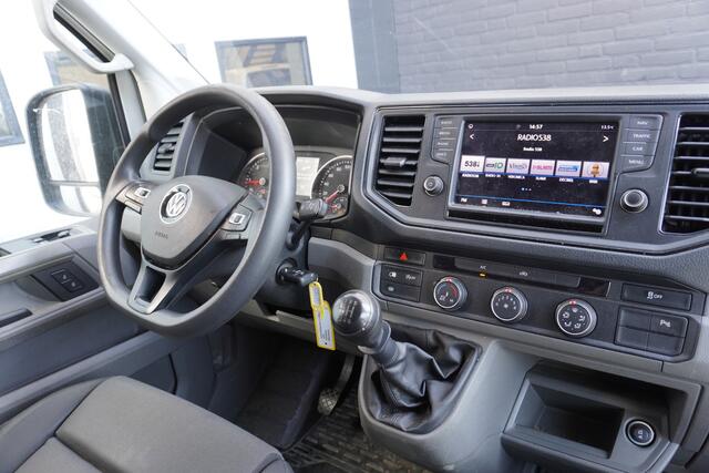 Volkswagen CRAFTER 2.0 TDI 140PK L3H3 EURO 6 - Airco - Navi - Cruise - Camera - ¤ 14.900,- Excl.