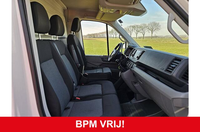 Volkswagen CRAFTER 35 2.0 TDI L4 laadklep, zijdeur, airco, navi