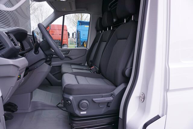 Volkswagen CRAFTER 35 | L3H3 | Facelift | 5 jaar garantie | Geveerde stoel | LED koplampen | Camera | Cruise | PDC