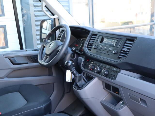 Volkswagen CRAFTER 35 2.0 TDI 130kw 177pk Bakwagen - Laadklep - Airco
