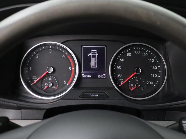 Volkswagen CRAFTER 2.0TDI 140PK L3H2 Imperiaal | Trekhaak | Airco | Cruise | Betimmering