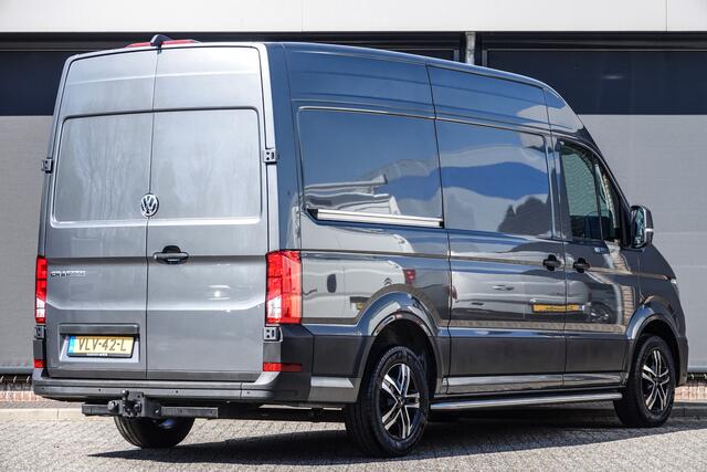 Volkswagen CRAFTER L3H3 | 35 | 3.500 Trekgewicht | Achteruitrijcamera | Trekhaak | Sidebars | 17'' | Indium Grey