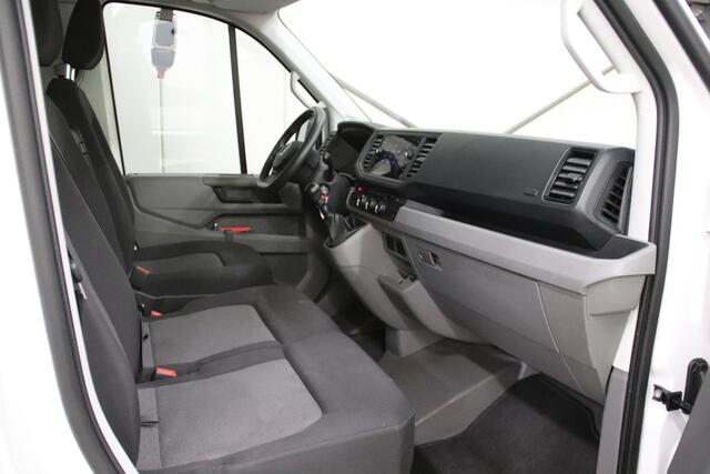 Volkswagen CRAFTER EXTRA GROTE BAK 1000 KG LAADKLEP TREKHAAK