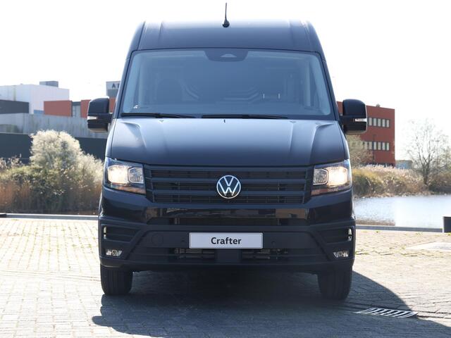 Volkswagen CRAFTER 2.0 TDI 177PK Automaat L3H3 Highline | Nieuw Model | Geveerde Stoel | Airco | Cruise Control | PDC | Bijrijdersbank | Trekhaak | Achteruitrijcamera |