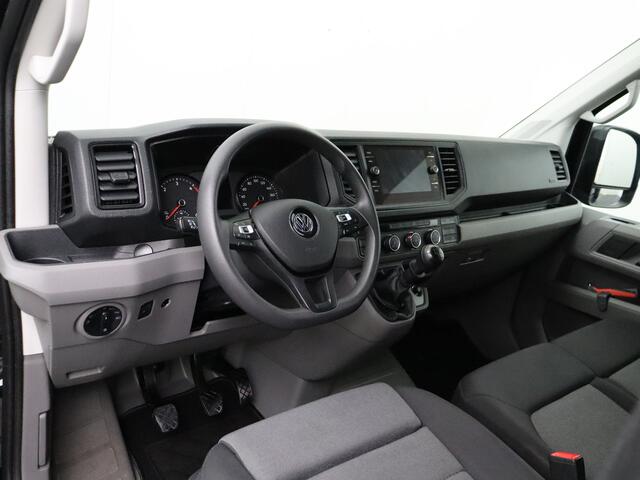 Volkswagen CRAFTER 2.0TDI 177Pk Bakwagen+Laadklep | Navigatie | Camera | 3-Persoons | Airco | Cruise