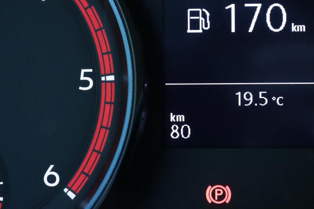 Volkswagen CRAFTER 35 2.0 TDI L3H3 Comfortline 177 PK BPM VRIJ | APPCONNECT | CLIMA | CAMERA + PDC | CRUISE | ERGOACTIVE STOEL+MASSAGE |