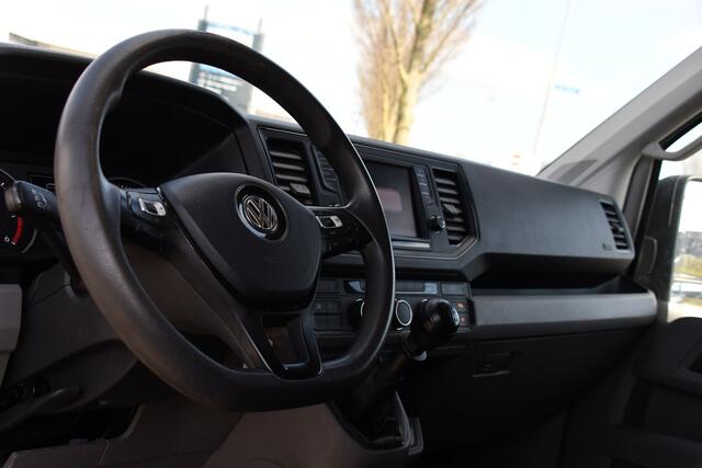 Volkswagen CRAFTER 35 2.0 TDI L3H3 Highline Cruise, Sensoren, Multimedia, 140PK, Trekhaak, Airco, Uniek!