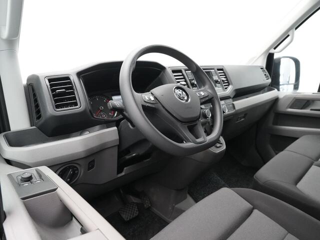 Volkswagen CRAFTER 30 2.0 TDI 140pk DSG L3H3 Highline Navi via App Camera Trekhaak Voorruitverwarming