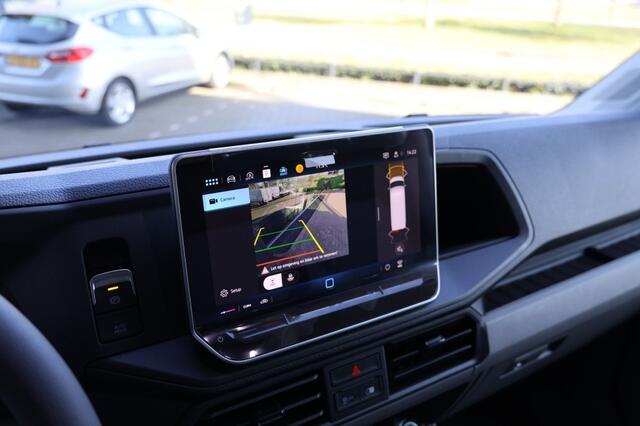 Volkswagen CRAFTER 2.0TDI 140PK L3H3 *2025 Model*LED*CAMERA*CARPLAY*PARKEERSENSOREN