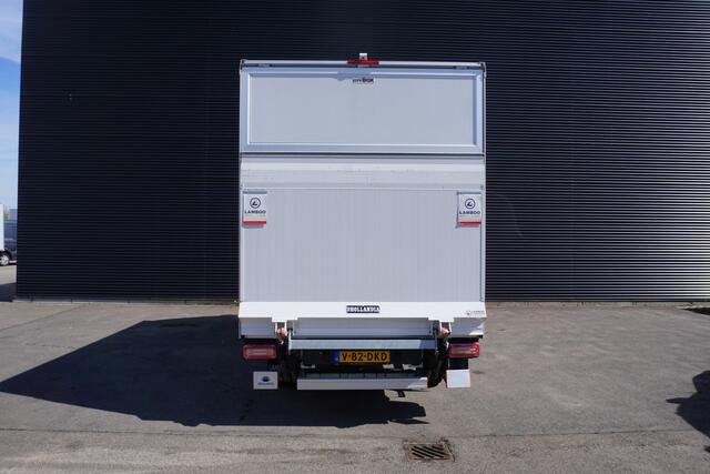 Volkswagen CRAFTER 35 | 177 PK | Bakwagen EL | Laadklep 750 KG | App-Connect | Camera | Voorruitverwarming