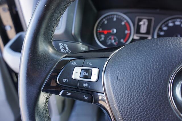 Volkswagen CRAFTER 30 | 140 PK | L3H3 | Cruise | Navi | Stuur- en Stoelverwarming | Voorruitverwarming