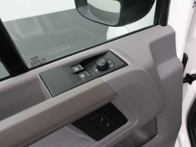 Volkswagen CRAFTER 2.0TDI 140PK L3H3 | Navigatie | Airco | Camera | Cruise