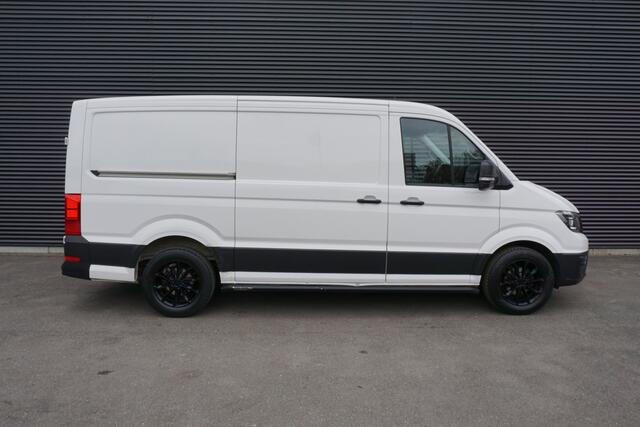 Volkswagen CRAFTER 30 | L3H2 | Airco | Sidebars | Trekhaak | Lichtmetalen Velgen 18 Inch