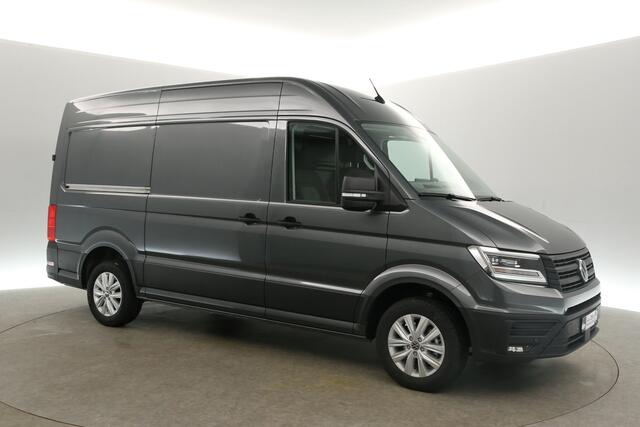 Volkswagen CRAFTER 2.0 TDI DSG HIGHLINE EXCLUSIVE L3H3 | FACELIFT MODEL | BPM VRIJ | NIEUW 3000KG TREKHAAK VIRTUAL ADAPTIVE CRUISE LED 140PK CARPLAY 17"LMV