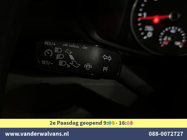 Volkswagen CRAFTER 2.0 TDI 141pk L3H3 L2H2 Euro6 Airco | Camera | Apple Carplay | Cruisecontrol | Chauffeursstoel Android Auto