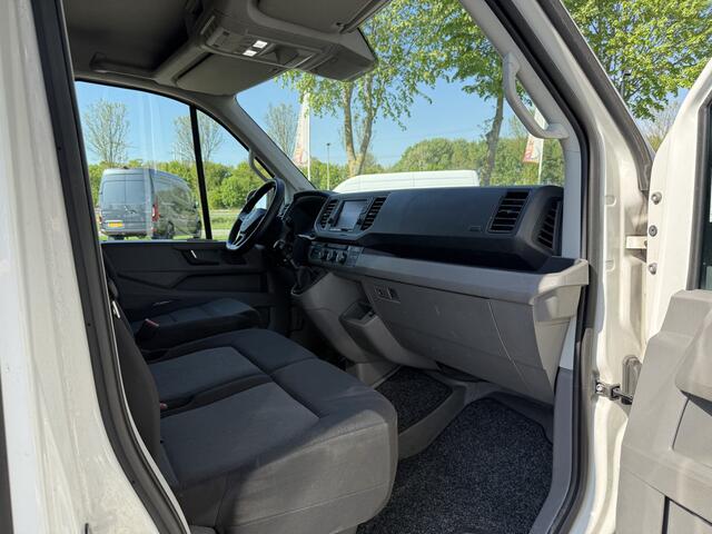 Volkswagen CRAFTER 30 2.0 TDI L3H3 Highline | NL-auto | 1e eig | Multif stuur | Navi | Carplay | Camera